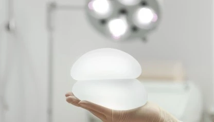 ¿Cuántos años dura una prótesis de silicona mamaria?